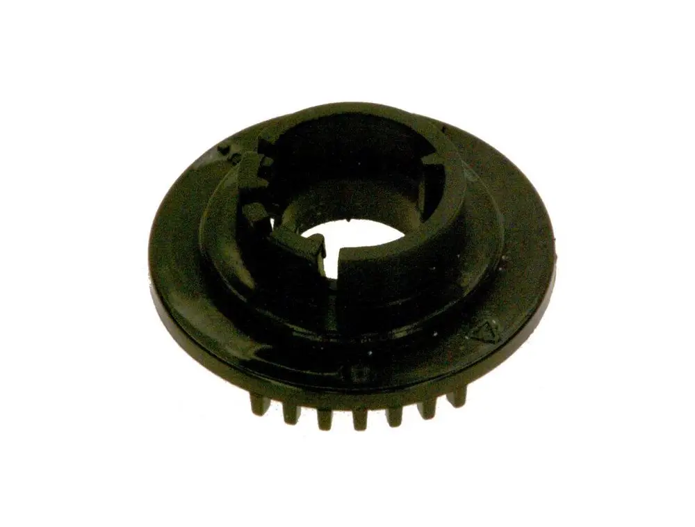 Schwarze Ringmutter von Bosch, mit zentraler Öffnung und seitlichen Einkerbungen. Eignet sich zur Befestigung von Thermostaten oder ähnlichen Komponenten.